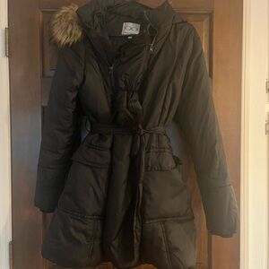 Modern Eternity Black Puffer Jacket with Faux Fur Trim